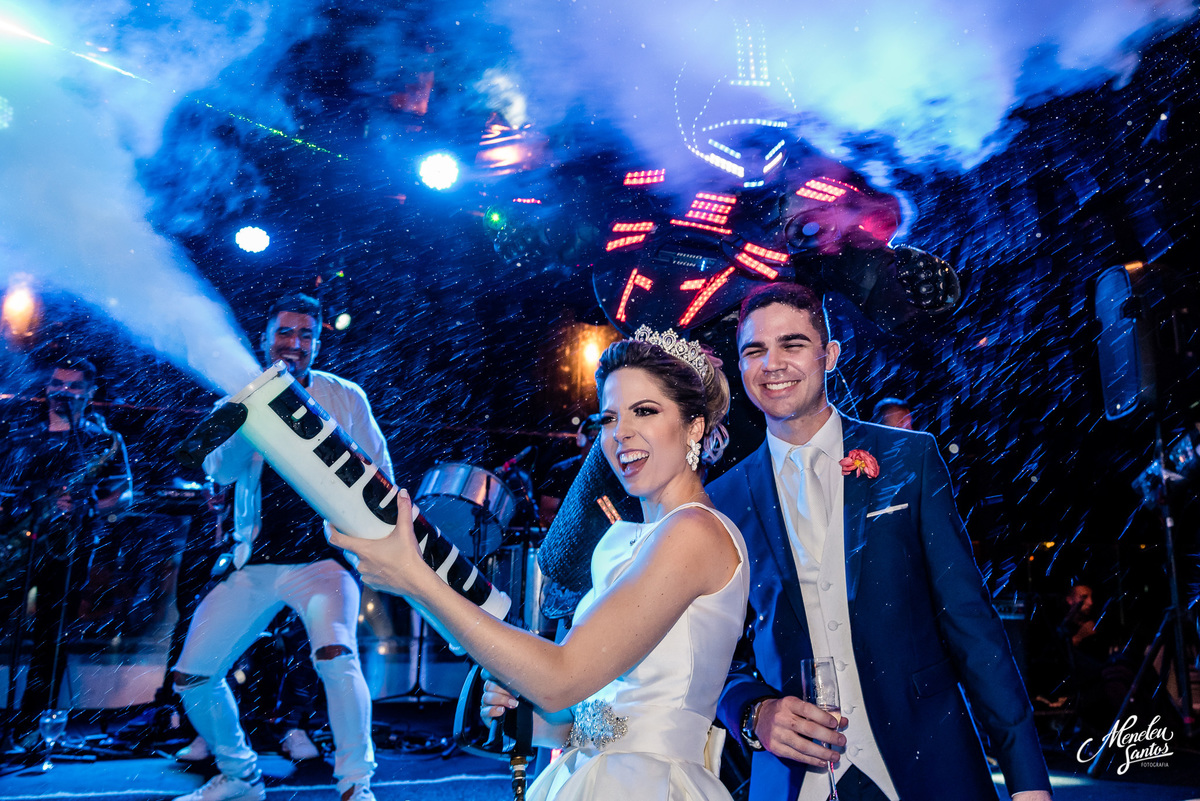 Casamento no buffet la maison e cantor Ivo Brow em fortaleza por Meneleu Santos fotografia