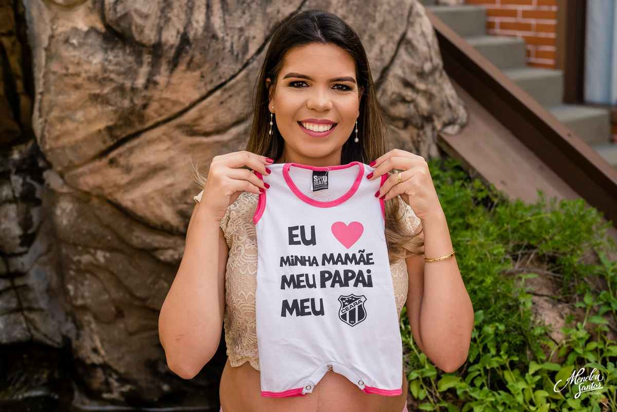 Ensaio Gestante na praia de Lagoinha-CE por Fotógrafo de família Meneleu Santos