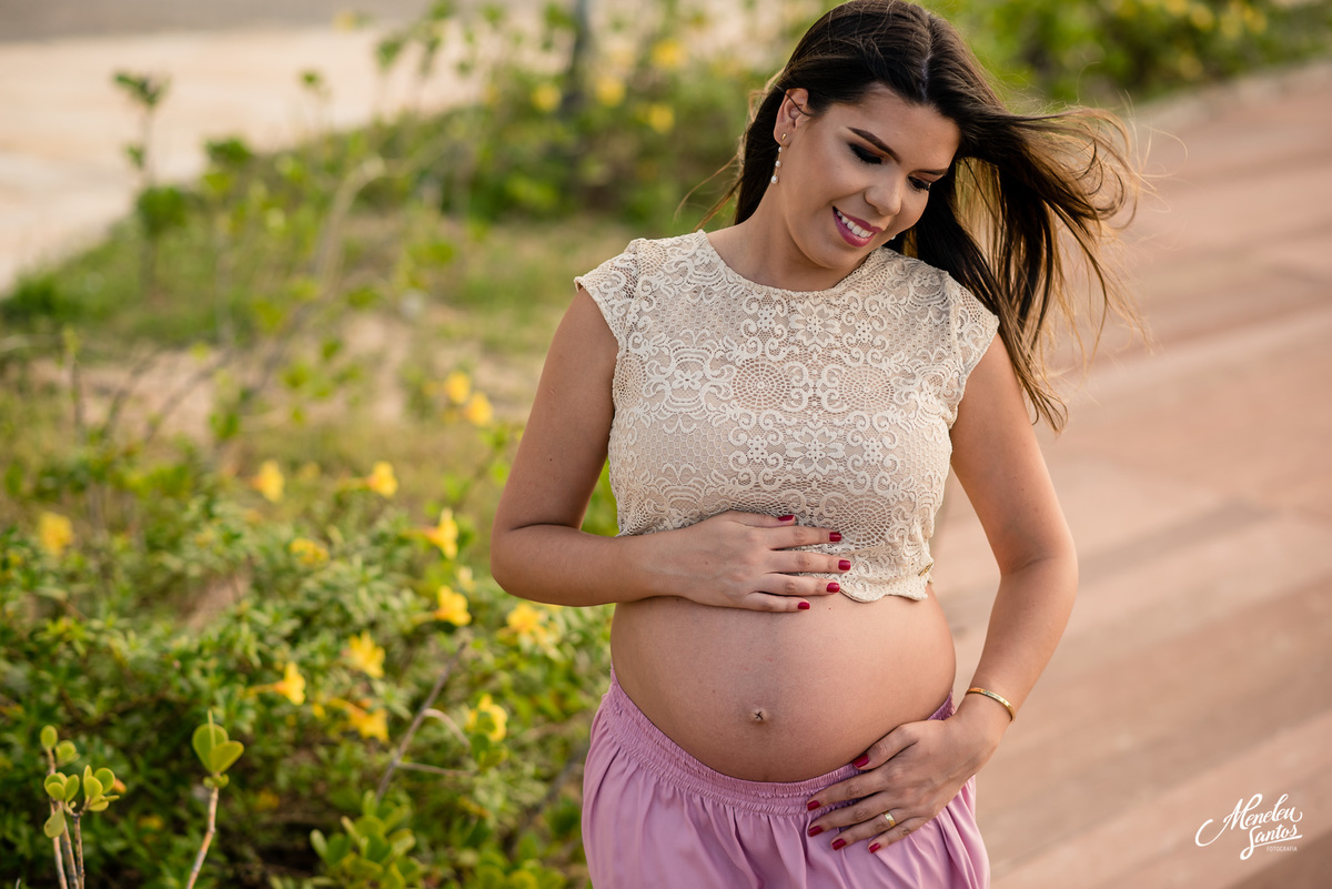 Ensaio Gestante na praia de Lagoinha-CE por Fotógrafo de família Meneleu Santos