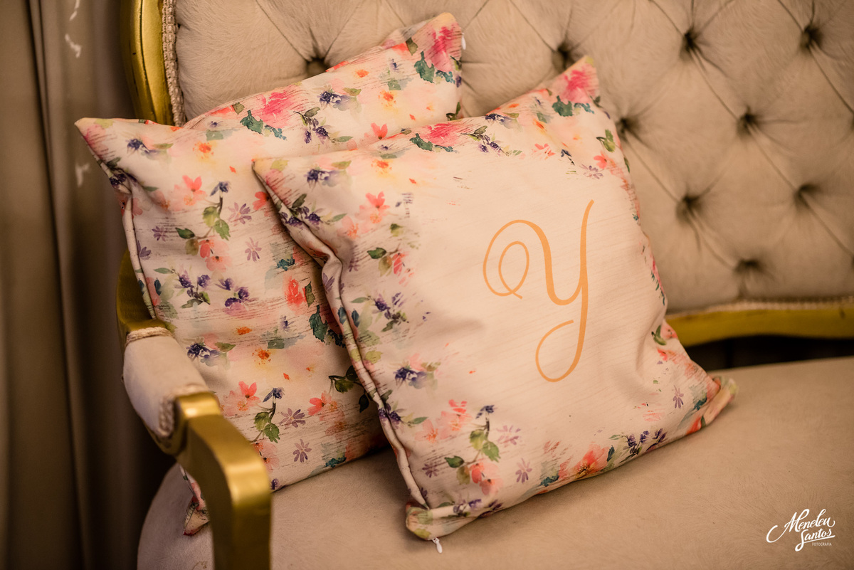 Aniversário de 15 anos no buffet Royal Gourmet em Fortaleza por Fotógrafo  de debutantes  meneleu santos