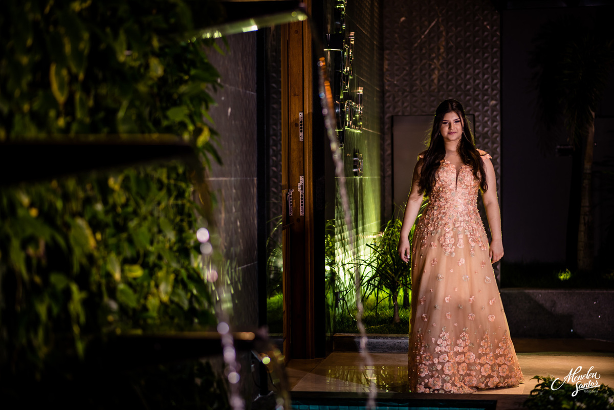 Aniversário de 15 anos no buffet Royal Gourmet em Fortaleza por Fotógrafo  de debutantes  meneleu santos