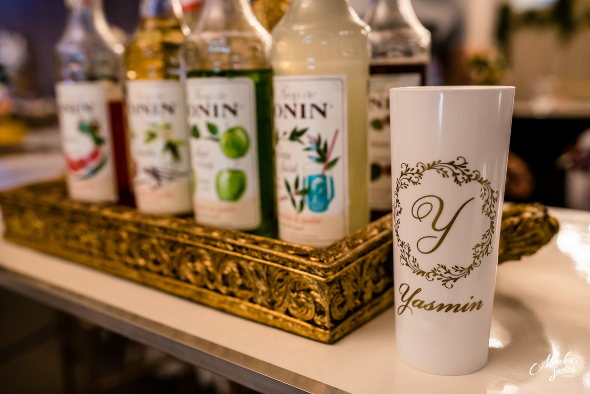 Aniversário de 15 anos no buffet Royal Gourmet em Fortaleza por Fotógrafo  de debutantes  meneleu santos