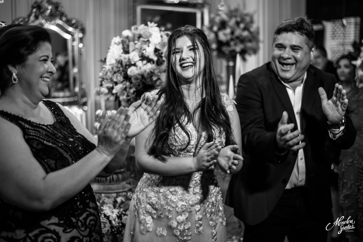 Aniversário de 15 anos no buffet Royal Gourmet em Fortaleza por Fotógrafo  de debutantes  meneleu santos