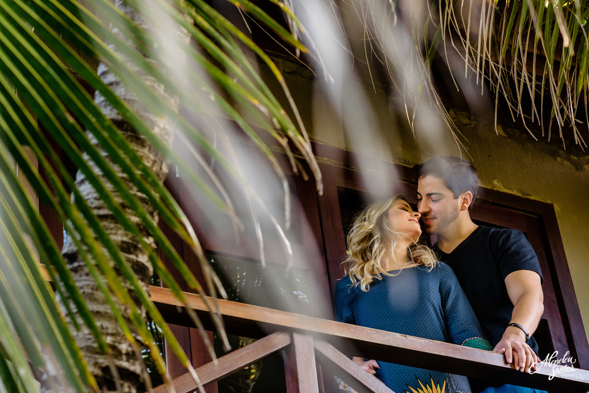 Ensaio Externo no Lara Hotel e na praia do Japão por fotógrafo em Fortaleza Meneleu Santos