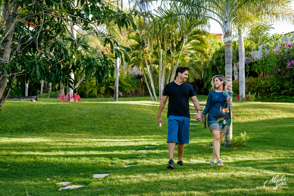 Ensaio Externo no Lara Hotel e na praia do Japão por fotógrafo em Fortaleza Meneleu Santos