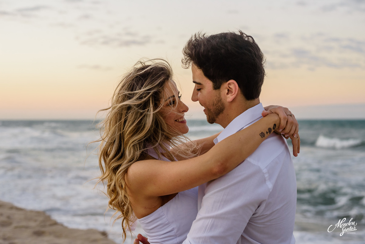 Ensaio Externo no Lara Hotel e na praia do Japão por fotógrafo em Fortaleza Meneleu Santos