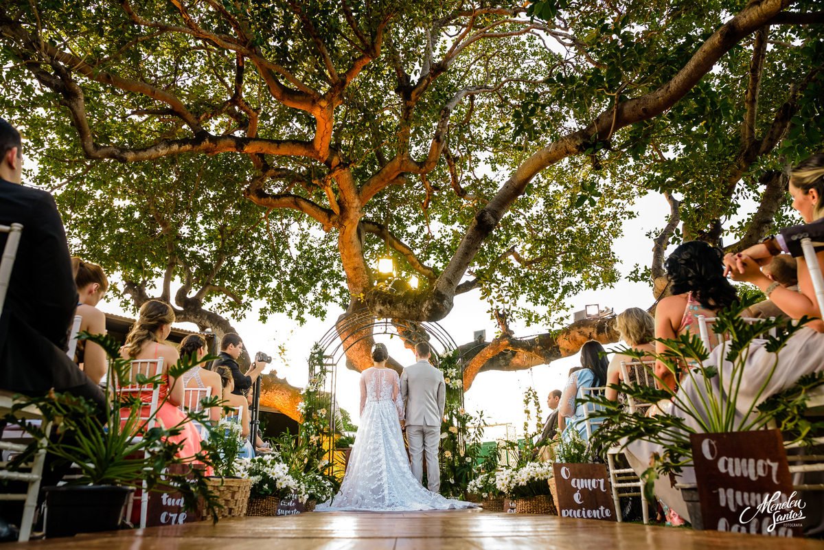 Fotografia de casamento no buffet Le Jardin por Fotógrafo de casamento em Fortaleza Meneleu Santos