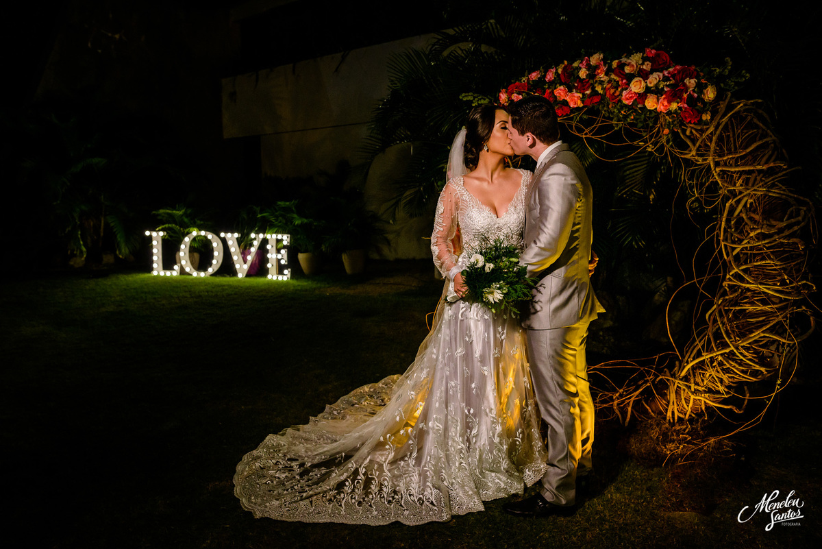 Fotografia de casamento no buffet Le Jardin por Fotógrafo de casamento em Fortaleza Meneleu Santos
