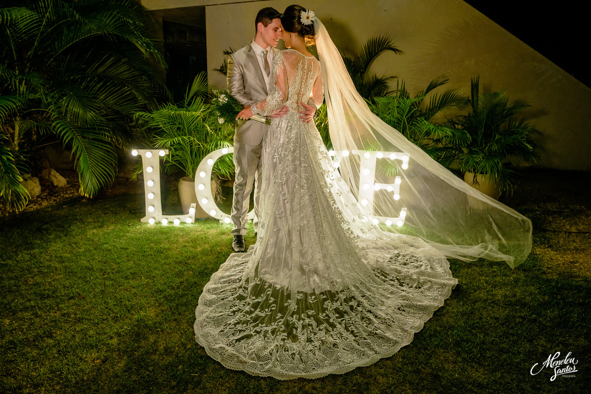 Fotografia de casamento no buffet Le Jardin por Fotógrafo de casamento em Fortaleza Meneleu Santos
