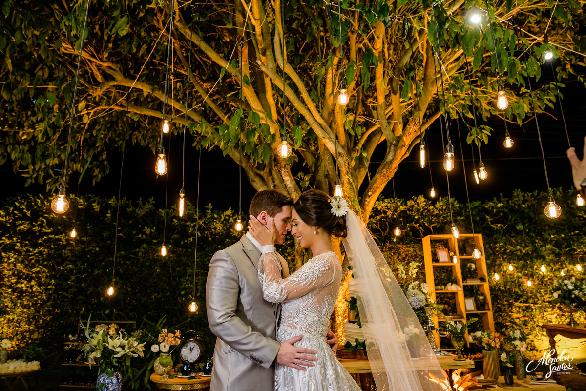 Fotografia de casamento no buffet Le Jardin por Fotógrafo de casamento em Fortaleza Meneleu Santos