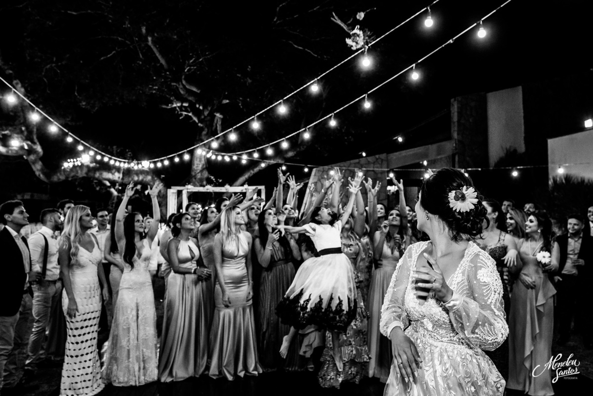 Fotografia de casamento no buffet Le Jardin por Fotógrafo de casamento em Fortaleza Meneleu Santos