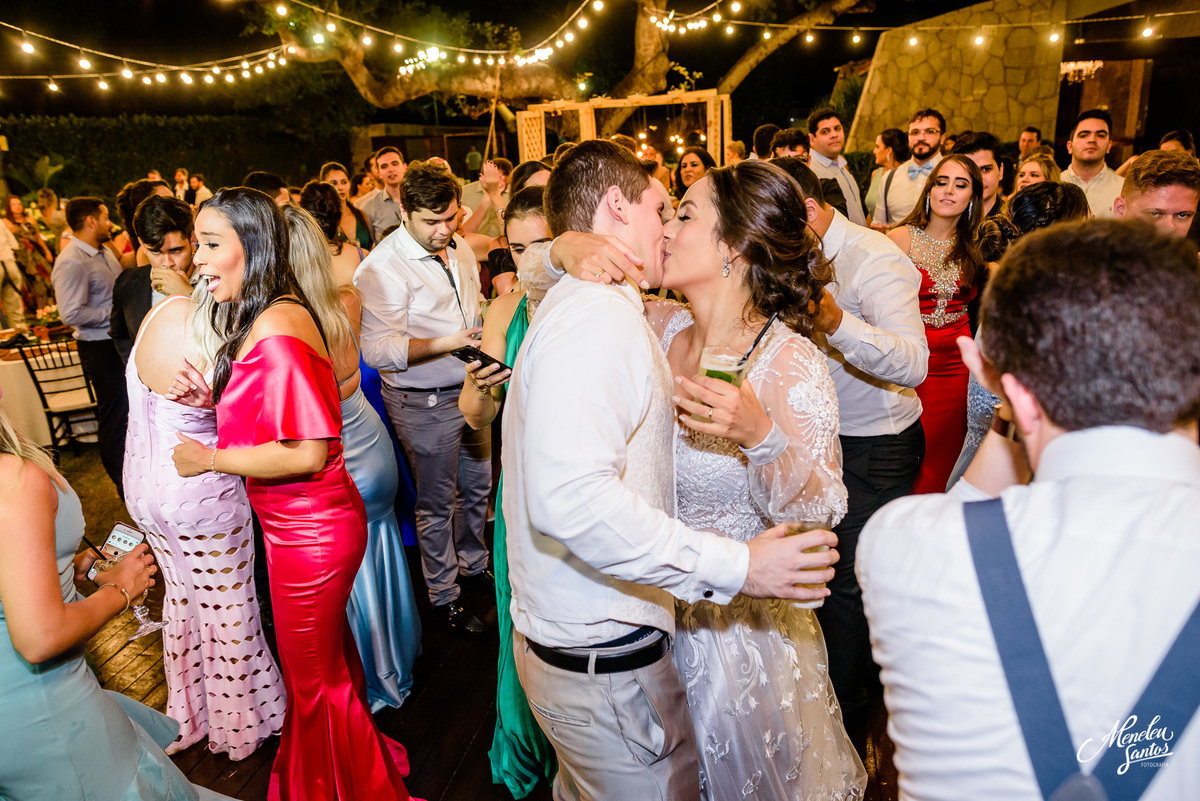 Fotografia de casamento no buffet Le Jardin por Fotógrafo de casamento em Fortaleza Meneleu Santos