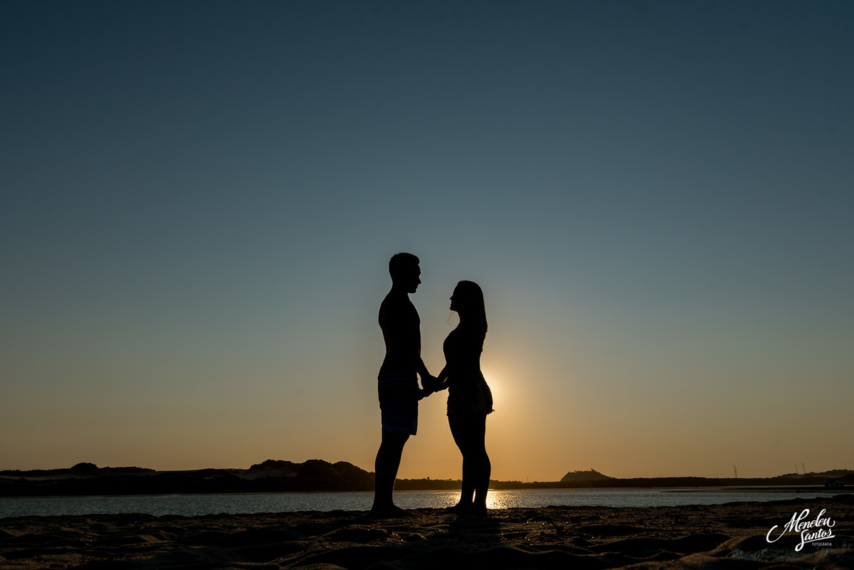 Pre wedding nas Dunas do porto das dunas com fotografo de casamento em fortaleza Meneleu Santos