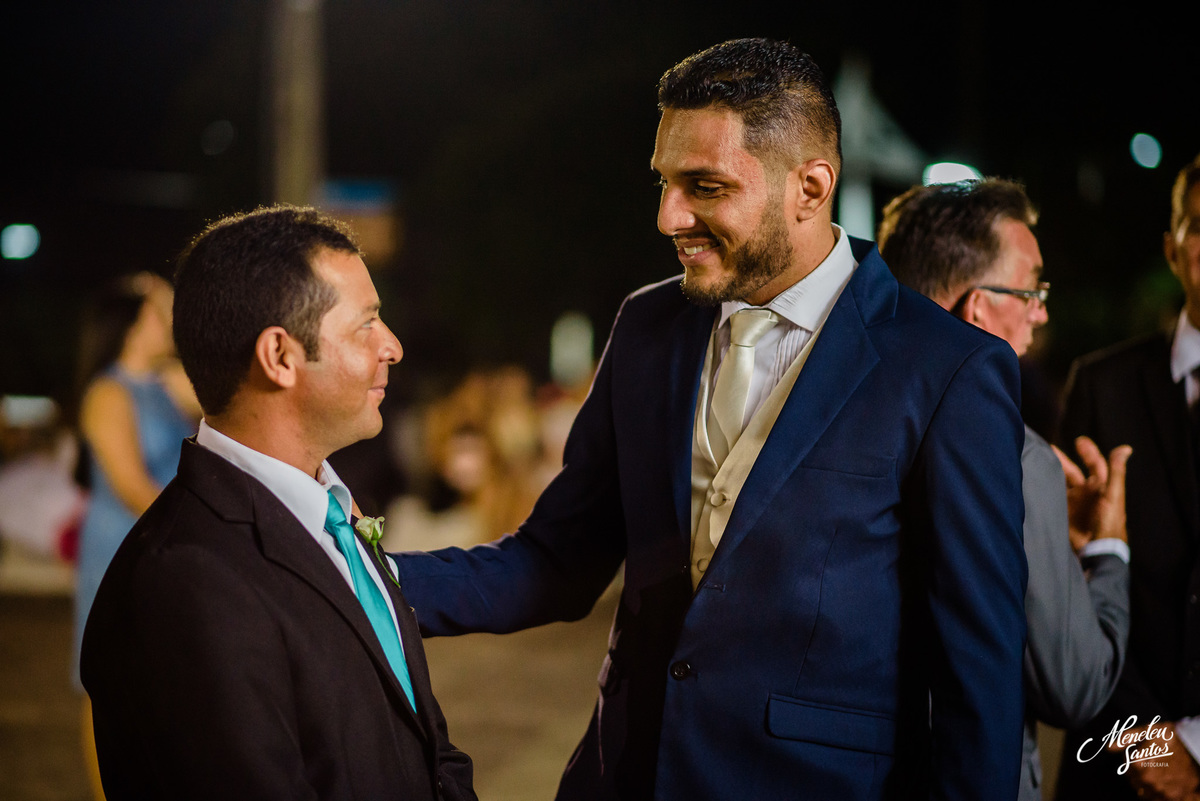 Casamento na igreja matriz de aquiraz-ce por fotógrafo de casamento meneleu santos