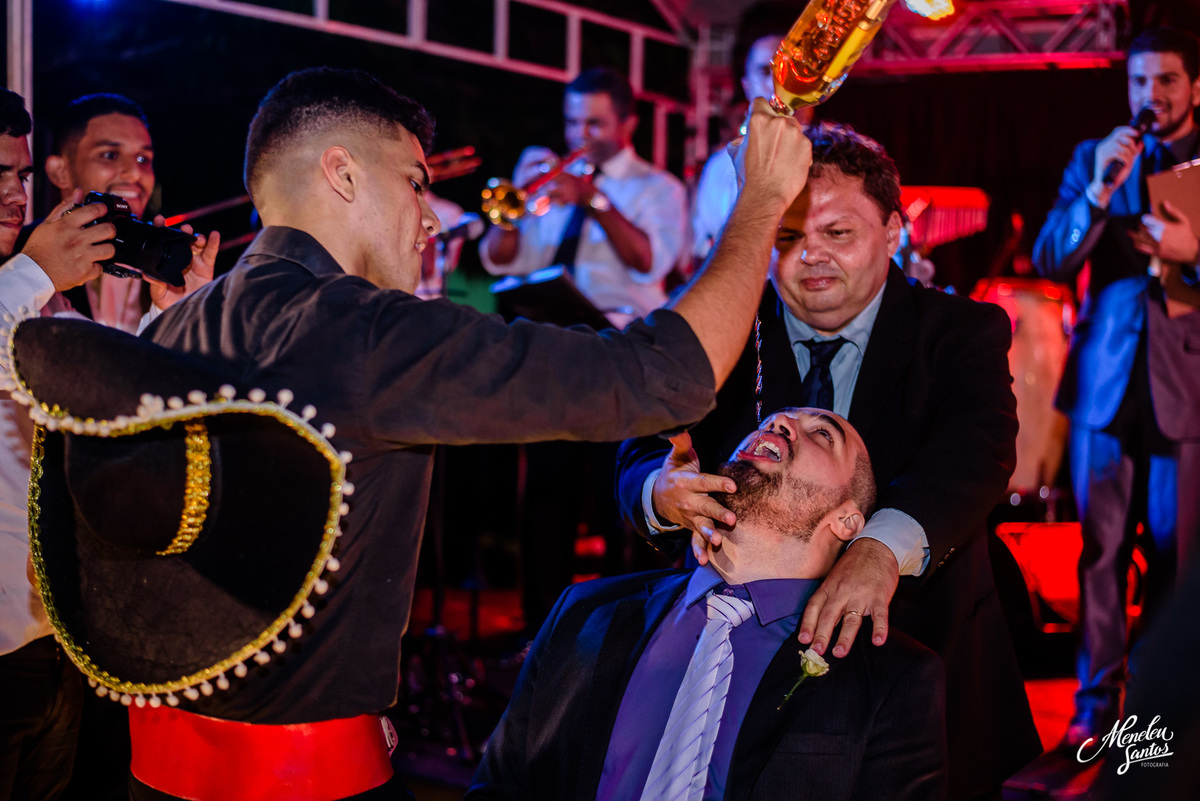 Casamento na mansão spazio eusébio por fotógrafo de casamento  meneleu santos 