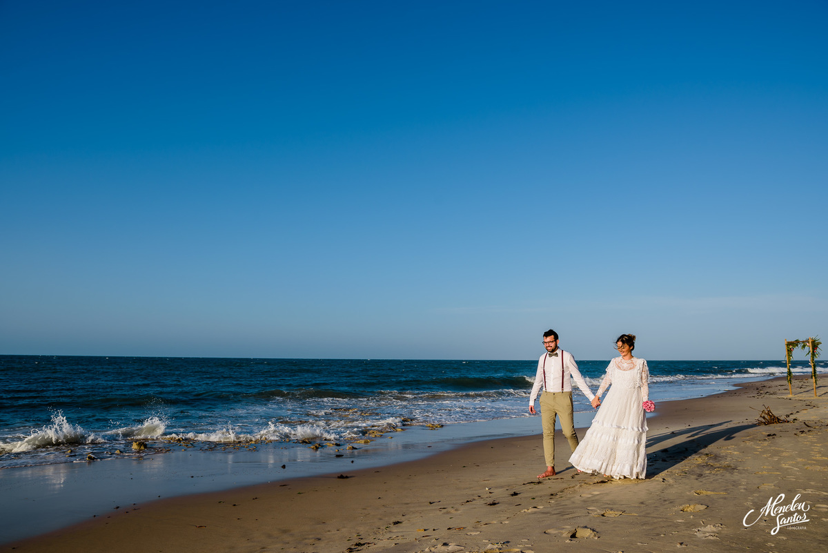 fotografia de elopement na praia com fotografo de casamento meneleu santos