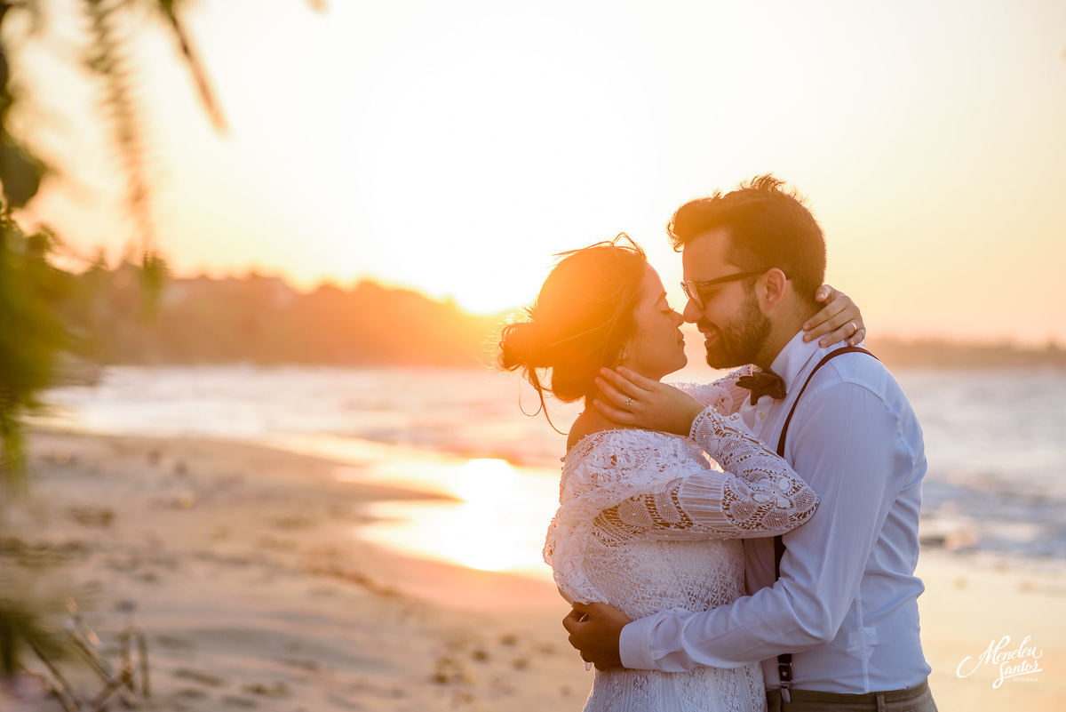 fotografia de elopement na praia com fotografo de casamento meneleu santos