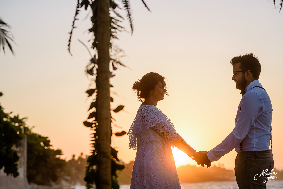 fotografia de elopement na praia com fotografo de casamento meneleu santos