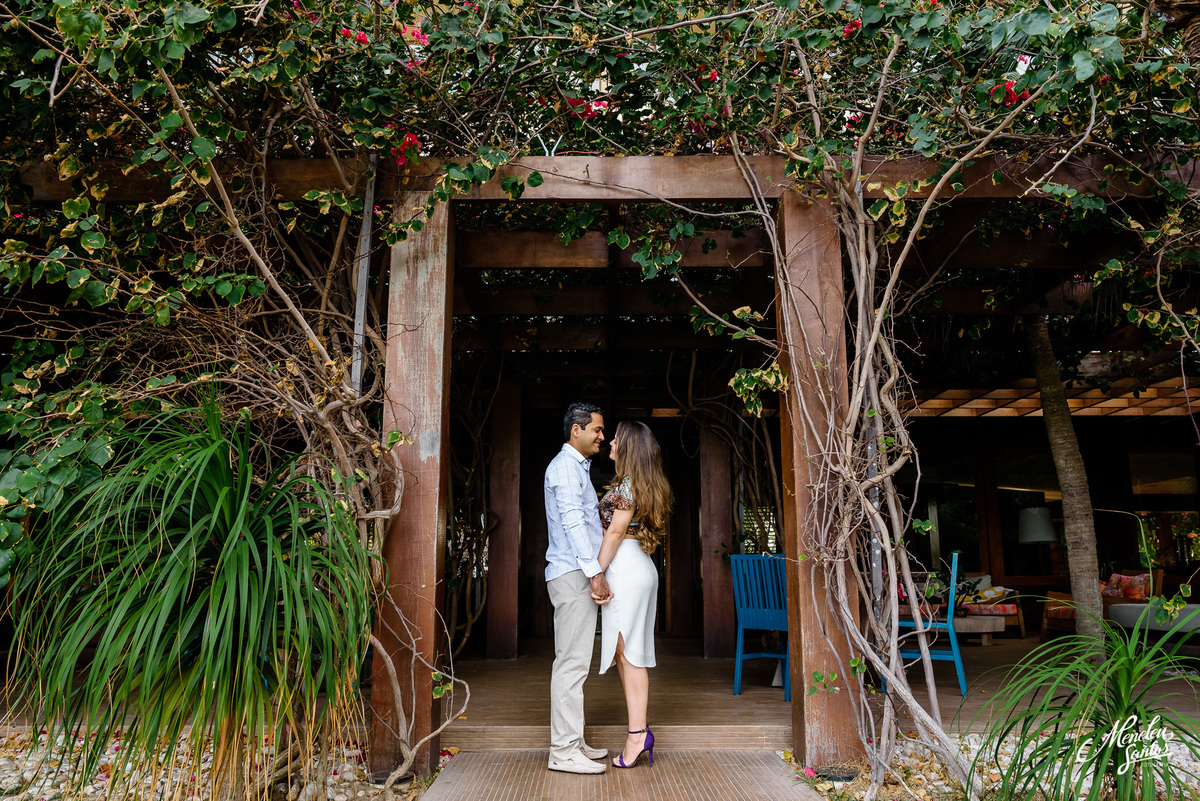 ensaio de casal no Ceará no Carmel Resort Cumbuco com fotografo em fortaleza meneleu santos 