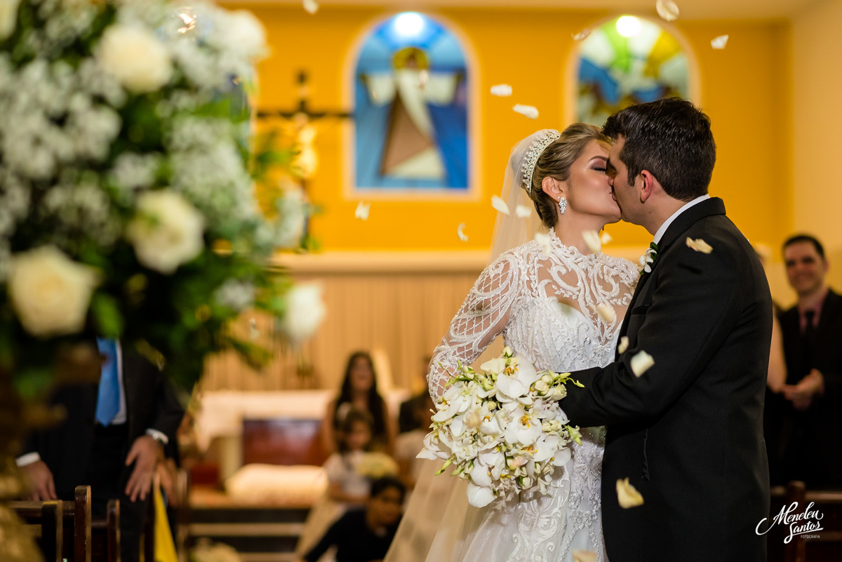 Casamento na Igreja Cristhus filius dei com fotografo de casamento em fortaleza Meneleu Santos