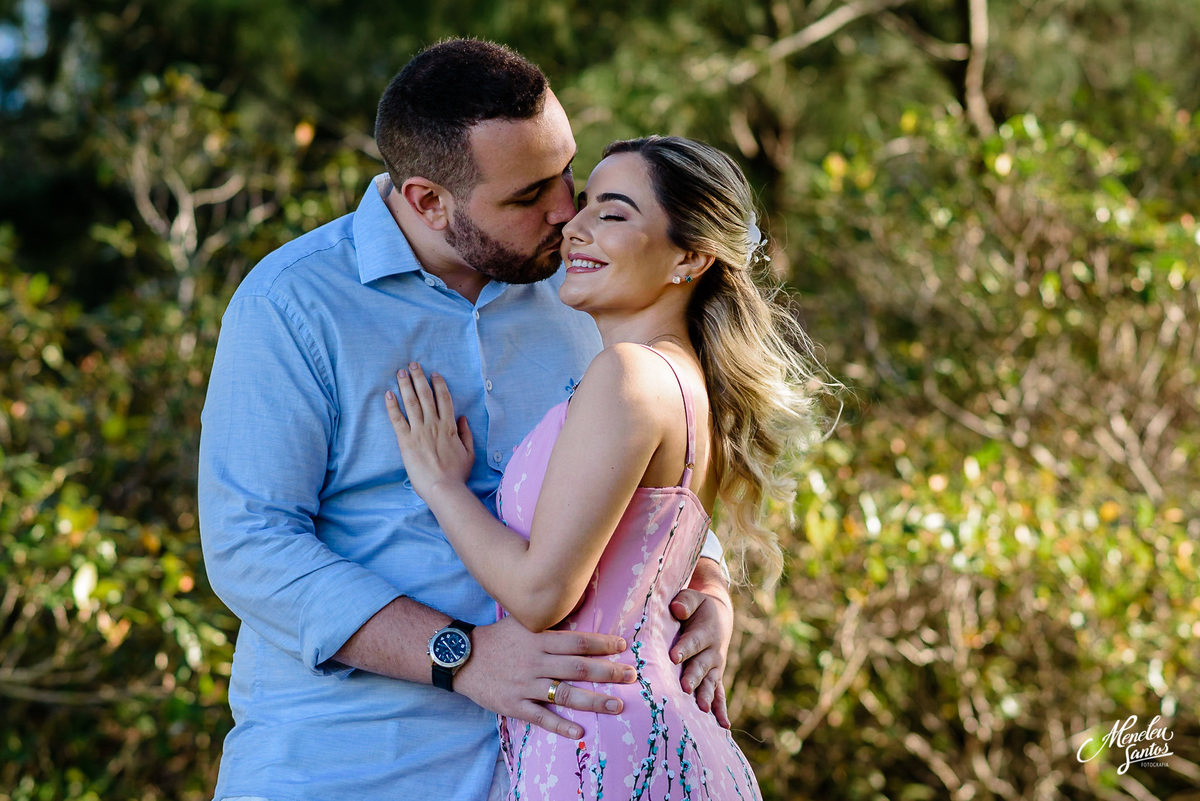 Ensaio externo na praia do Cumbuco por Fotógrafo em fortaleza Meneleu Santos