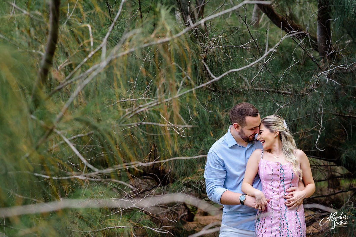 Ensaio externo na praia do Cumbuco por Fotógrafo em fortaleza Meneleu Santos