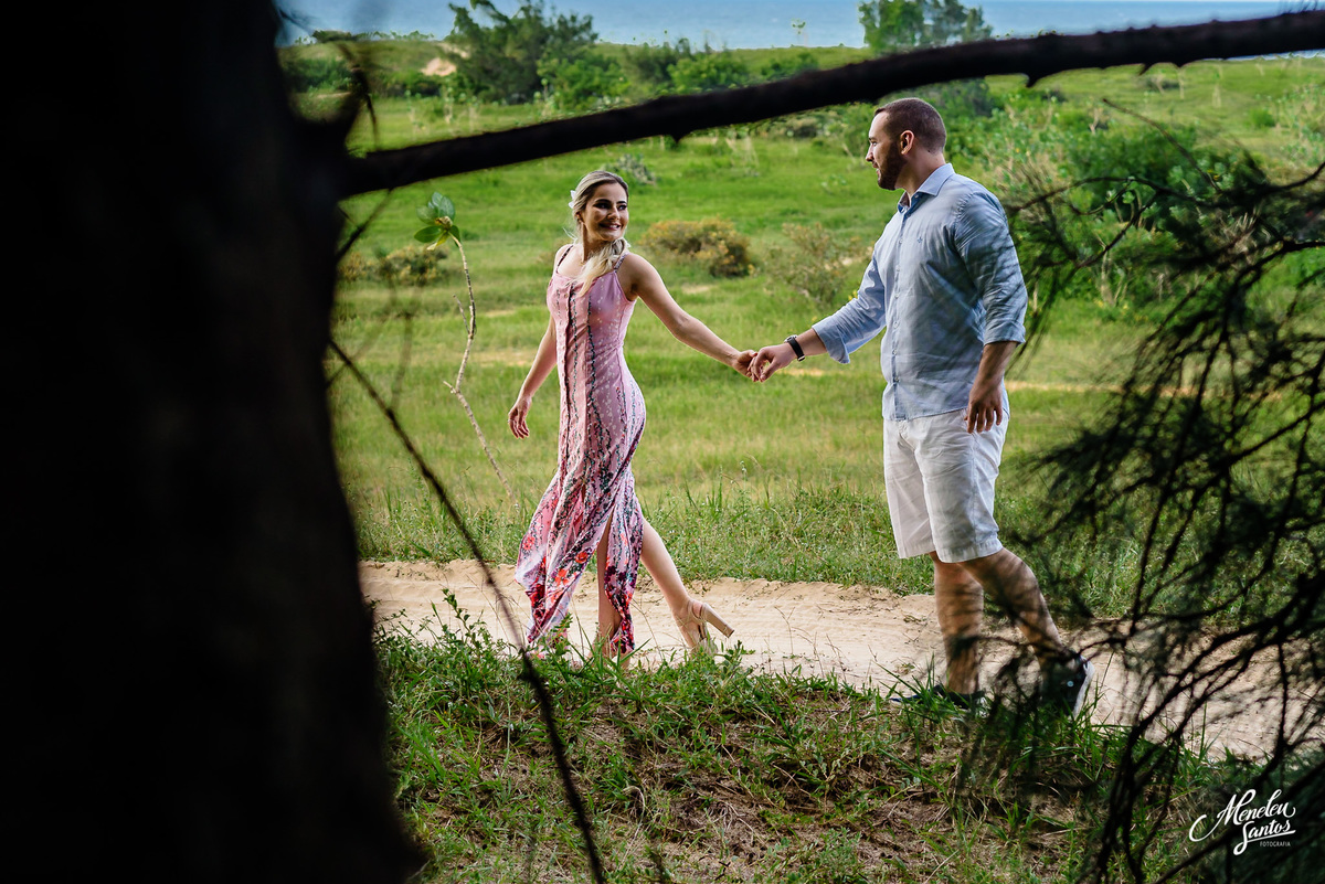 Ensaio externo na praia do Cumbuco por Fotógrafo em fortaleza Meneleu Santos