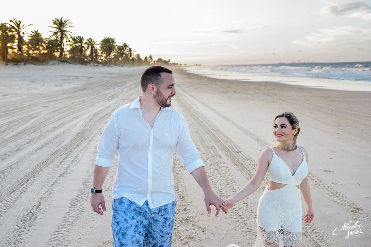Ensaio externo na praia do Cumbuco por Fotógrafo em fortaleza Meneleu Santos
