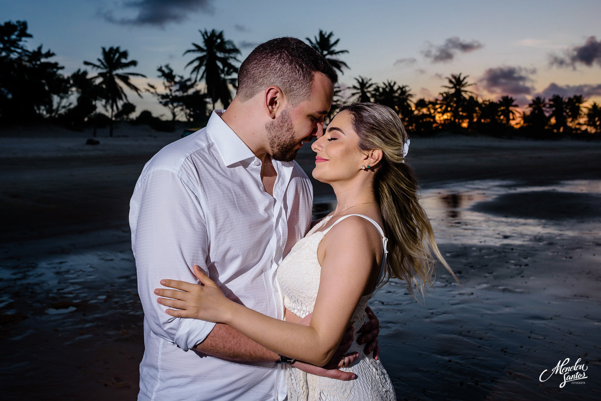 Ensaio externo na praia do Cumbuco por Fotógrafo em fortaleza Meneleu Santos