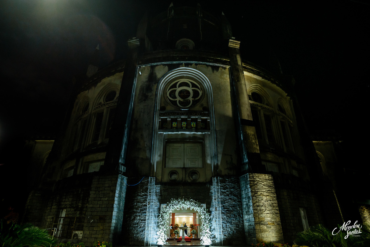 Casamento na cripta da catedral em Fortaleza