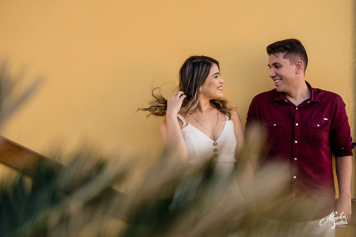 ensaio de casal na praia por fotografo em fortaleza