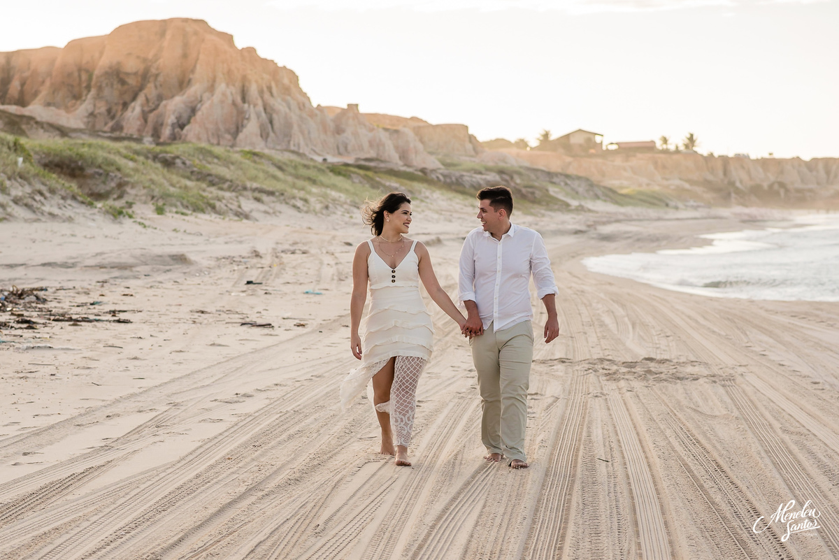 ensaio de casal na praia por fotografo em fortaleza