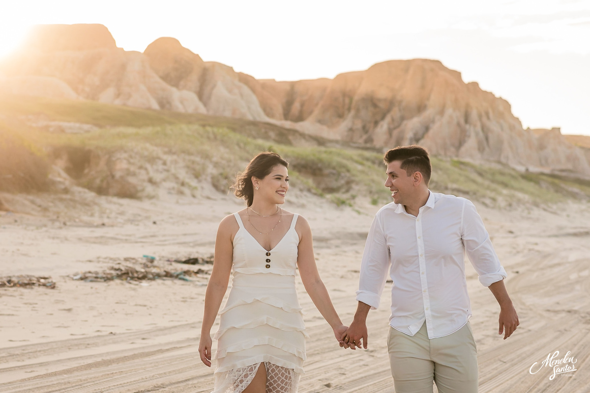 ensaio de casal na praia por fotografo em fortaleza