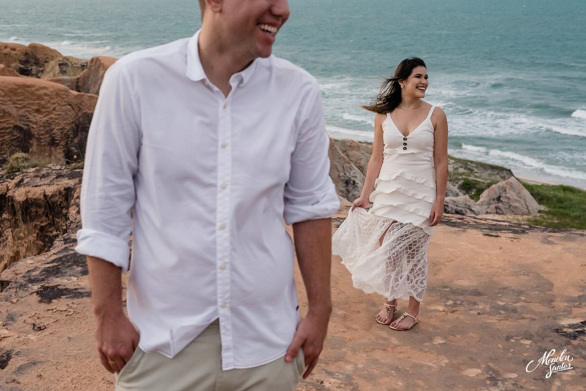 ensaio de casal na praia por fotografo em fortaleza