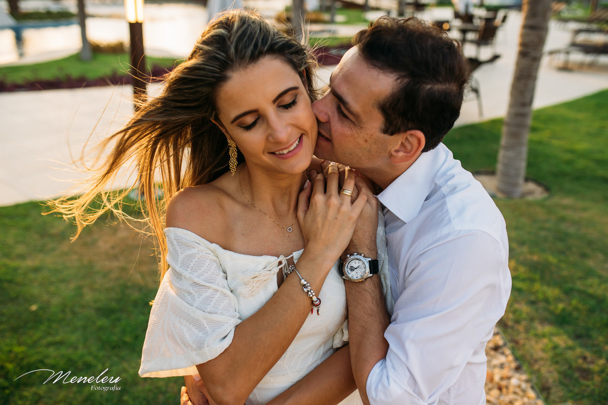 Fotógrafo em fortaleza realizando ensaio de casal no Golf Ville em Aquiraz-CE