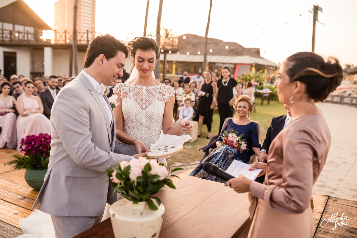 Casamento na praia na barraca Gran Royal