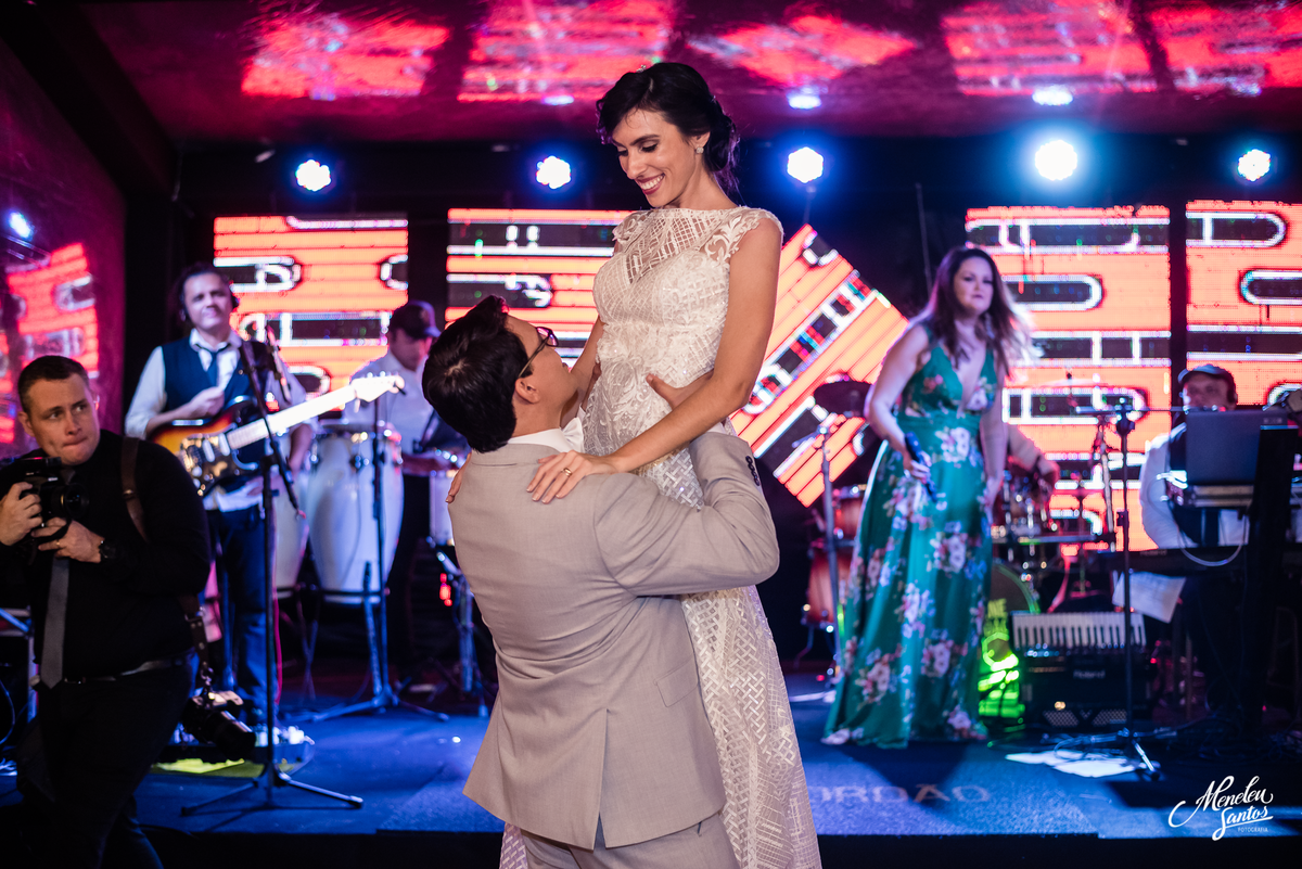 Casamento na praia na barraca Gran Royal