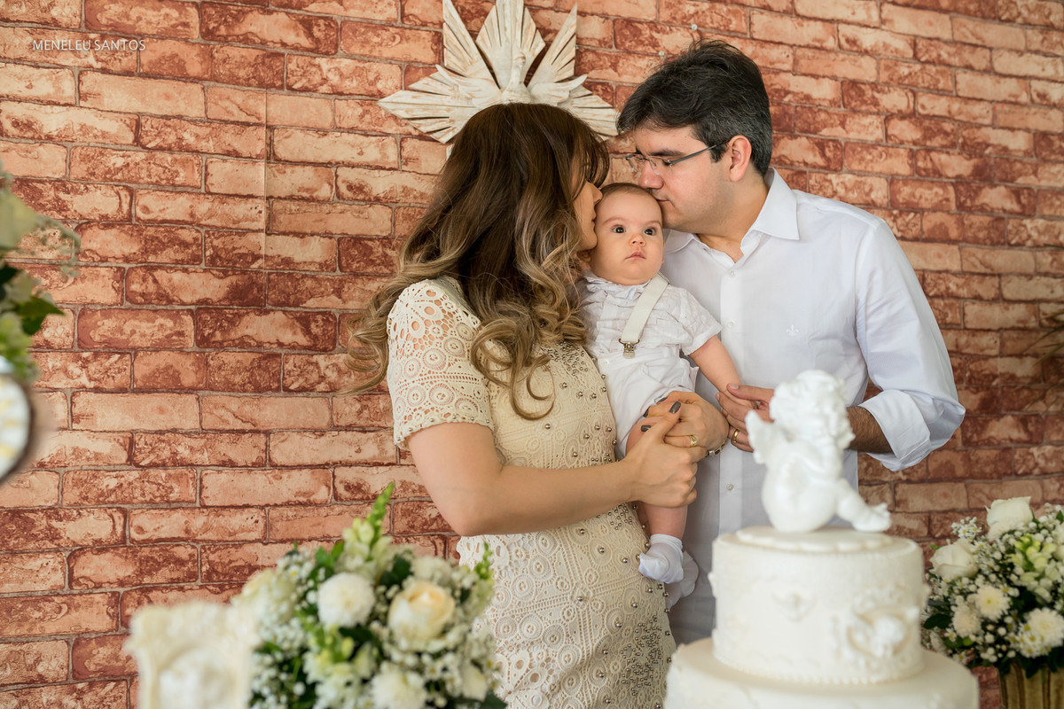 Batizado do pequeno Miguel realizado na Igreja Nossa Senhora das Graças e a recepção na Bon Jour Cafeteria