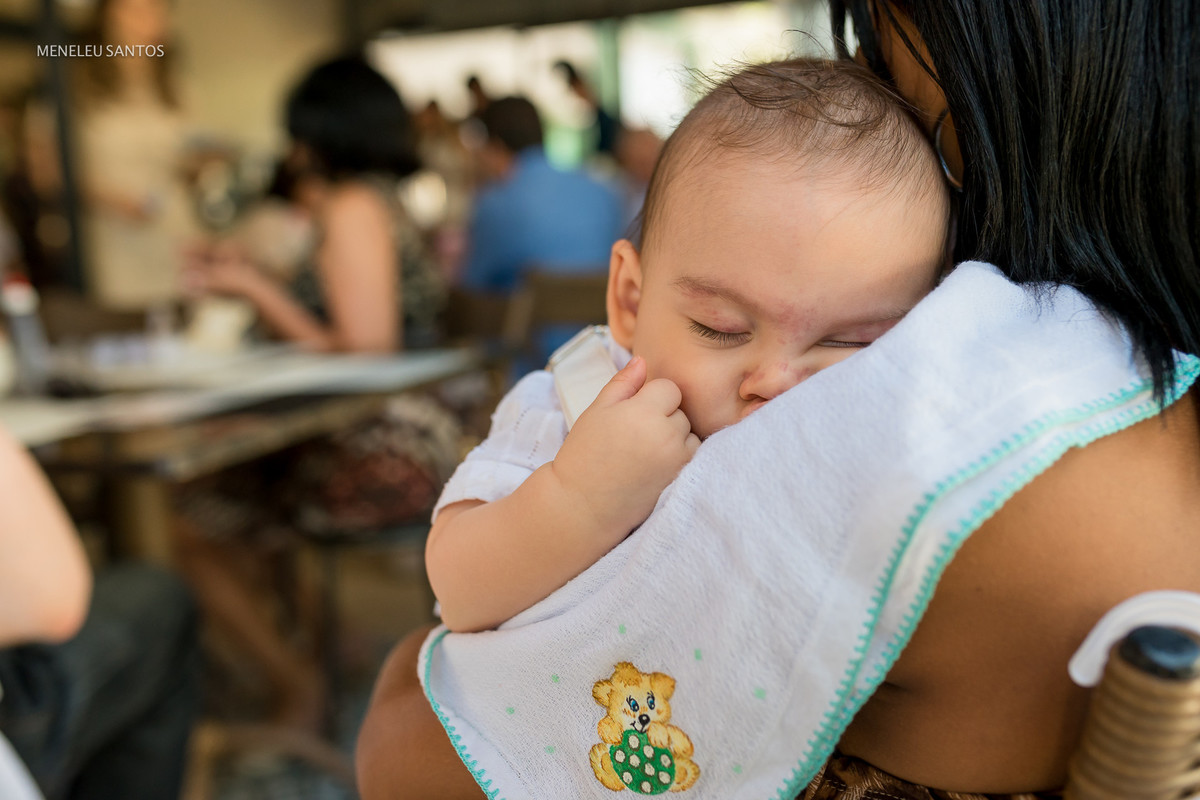 Batizado do pequeno Miguel realizado na Igreja Nossa Senhora das Graças e a recepção na Bon Jour Cafeteria