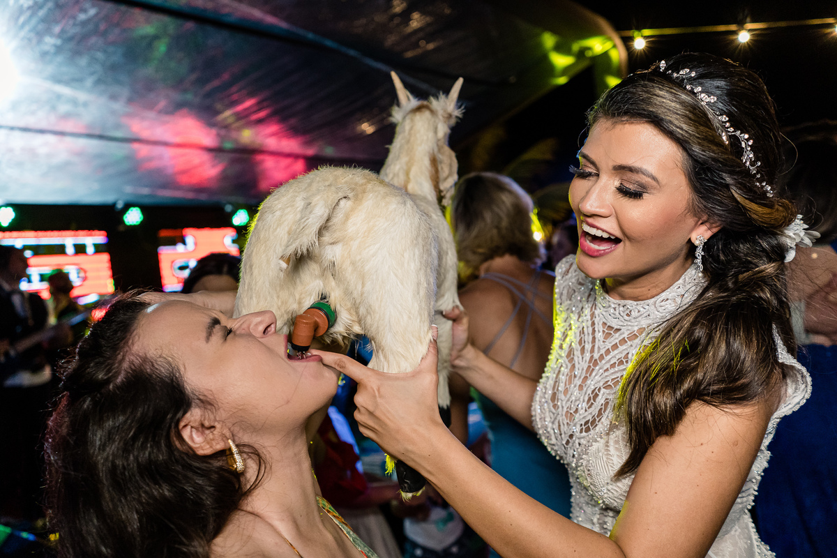 casamento na praia do  barro preto em aquiraz por fotografo meneleu santos