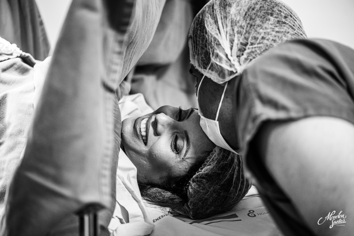 Fotografia de parto por fotografo em fortaleza meneleu santos 