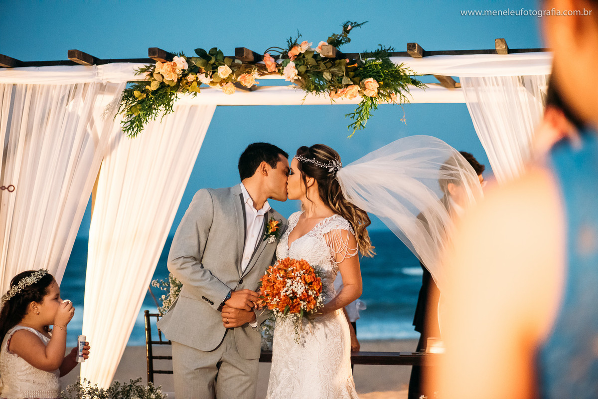 casamento na praia com meneleu santos fotografo de casamento em fortaleza na solarium beach para noivas fortaleza