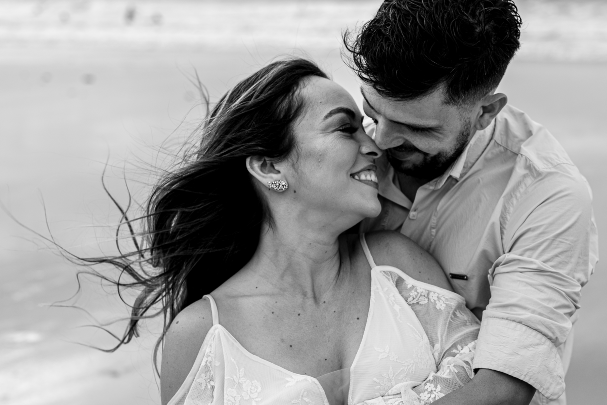 Pre wedding na taíba por fotografo de ensaios em fortaleza