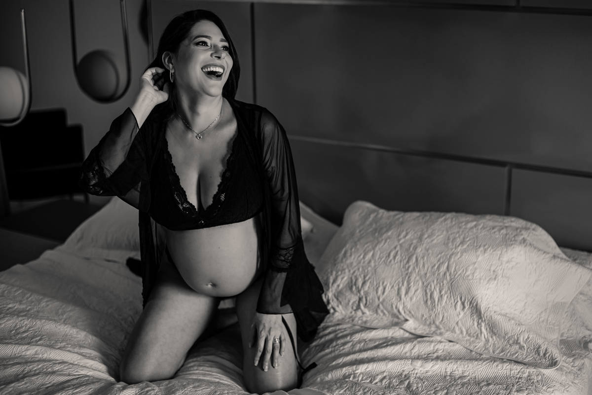 gestante de lingerie