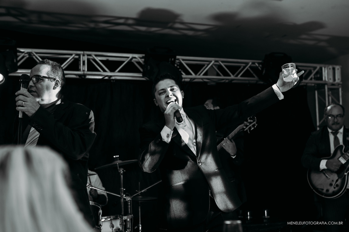 Casamento na igreja Christus Filius Dei e Tekas Buffet por Fotógrafo em Fortaleza Meneleu Santos