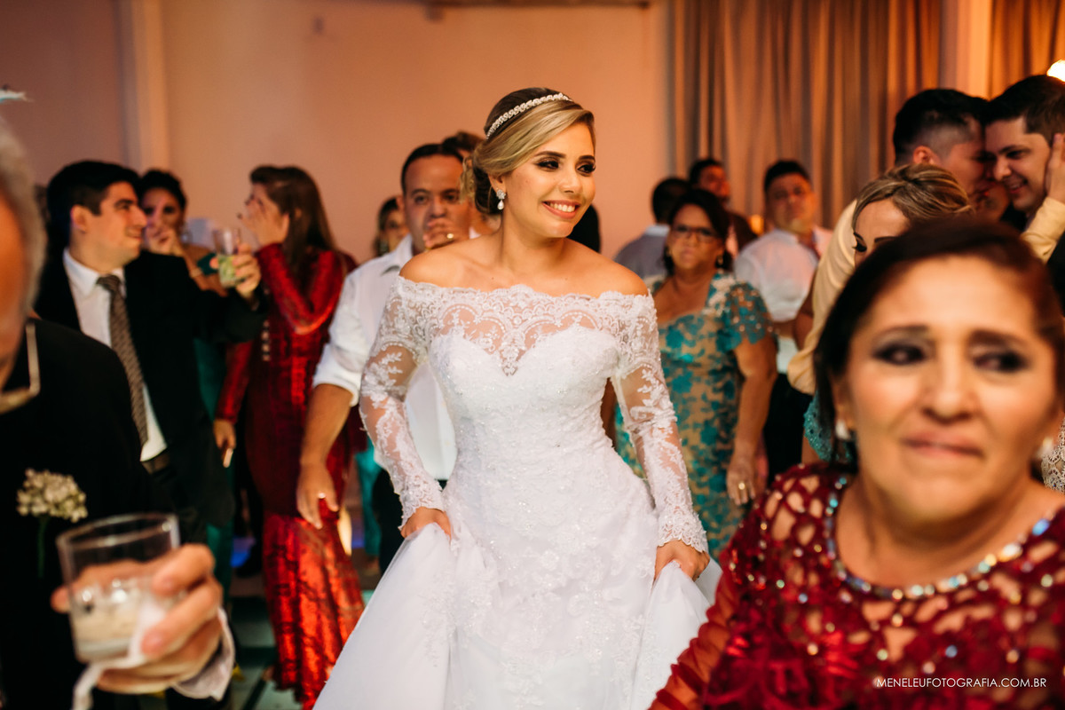 Casamento na igreja Christus Filius Dei e Tekas Buffet por Fotógrafo em Fortaleza Meneleu Santos