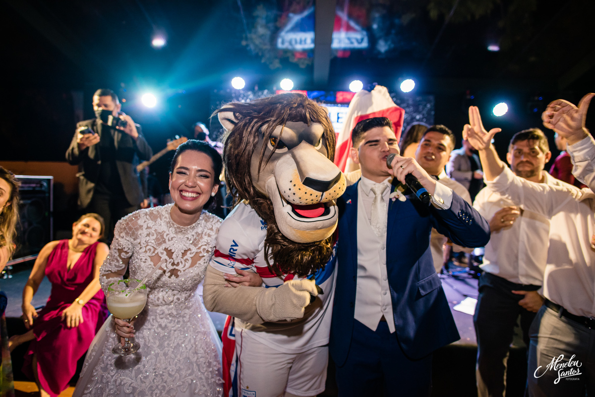 Festa de casamento com Juba mascote do Fortaleza Esporte clube