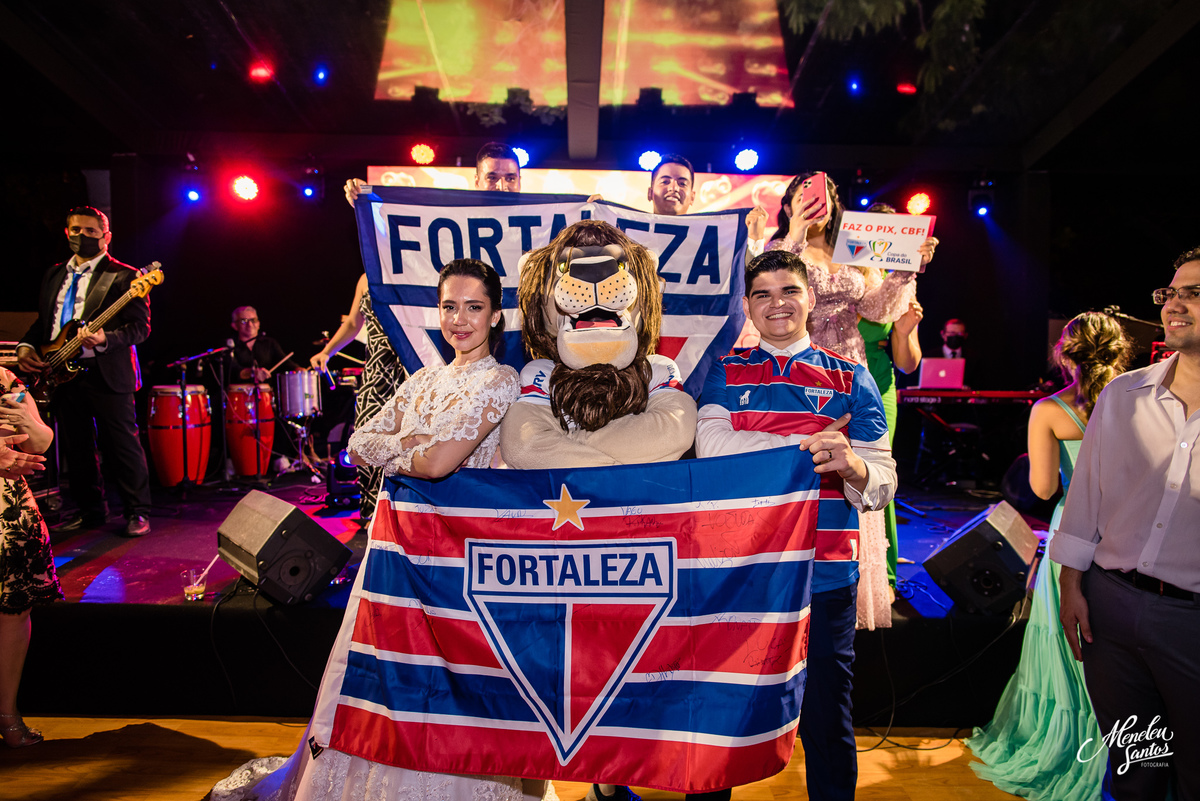 Festa de casamento com Juba mascote do Fortaleza Esporte clube