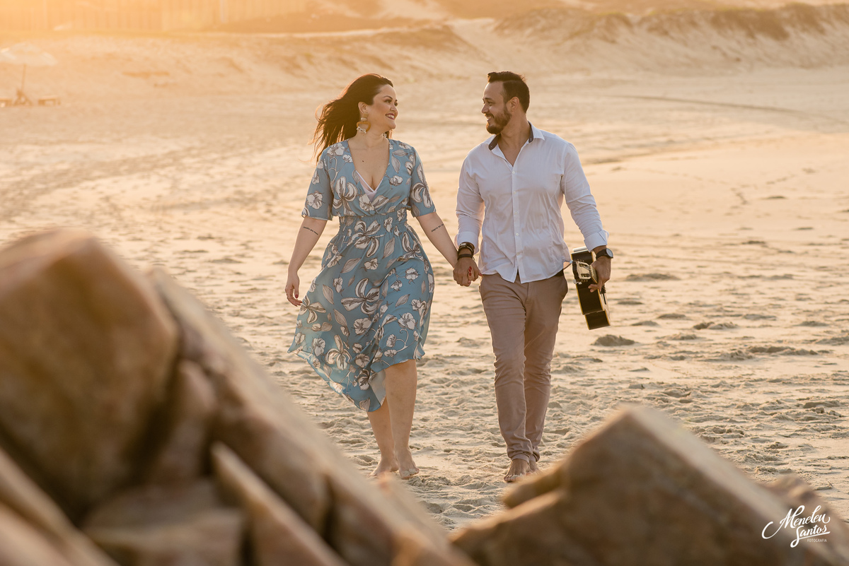 Ensaio de casal nas pedras do Barro preto ceara iguape