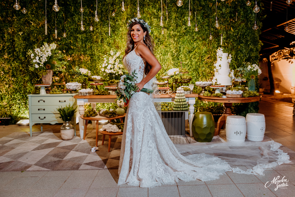 Noivo americano em casamento em fortaleza